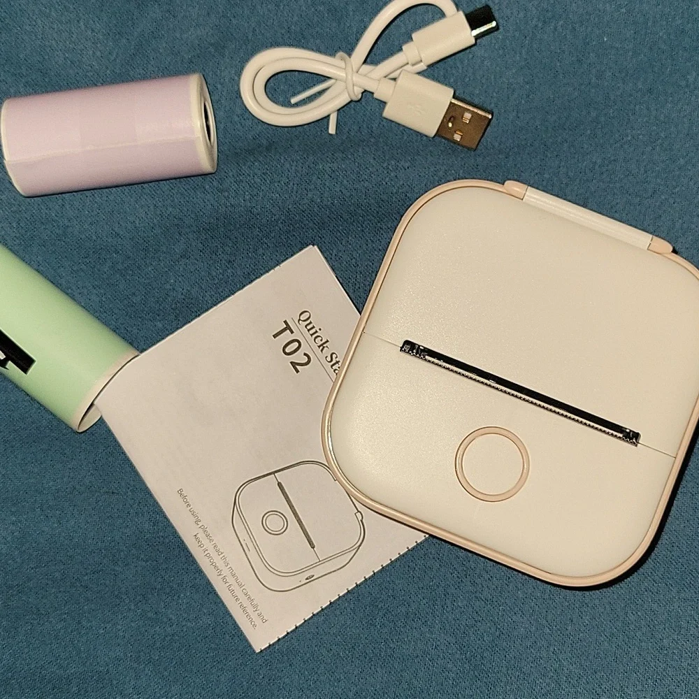 Label Maker & Printer Tiny Inkless Printer - Mini Portable Sticker Printer -NWT